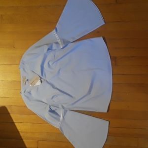 💫NWT | PHILOSOPHY Blue/White Bell Sleeve Top  - XS 💫